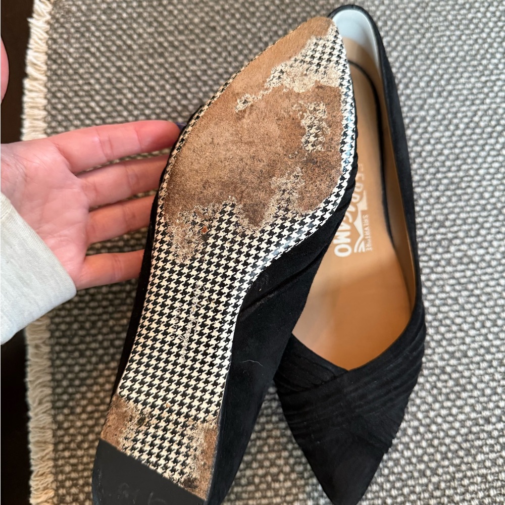 Salvatore Ferragamo Black Women's Shoes - Picture 2 of 6